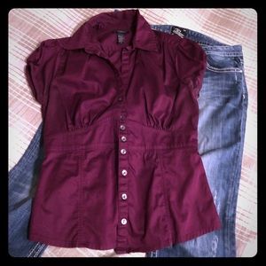 Fantastic purple button down top